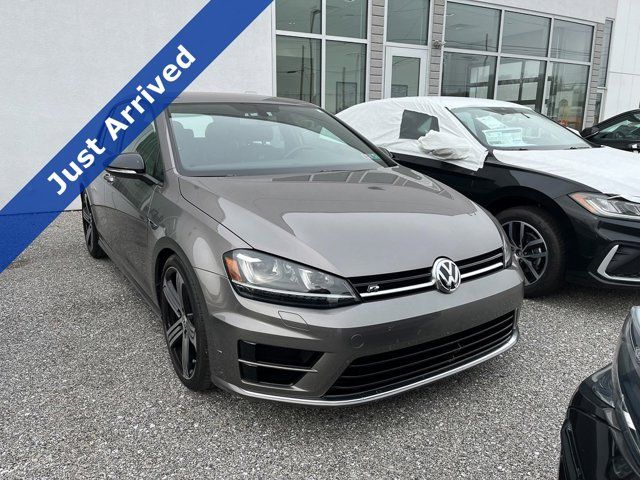 2016 Volkswagen Golf R Base