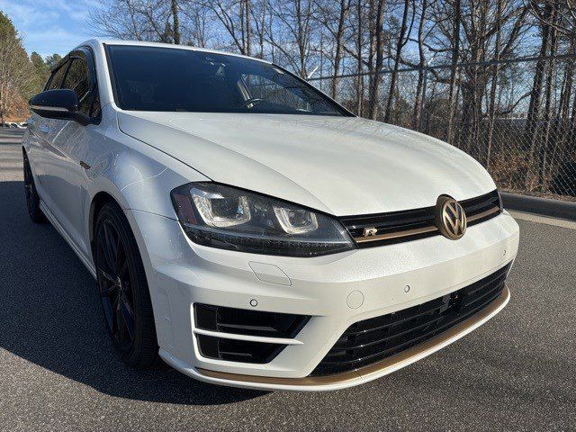 2016 Volkswagen Golf R Base