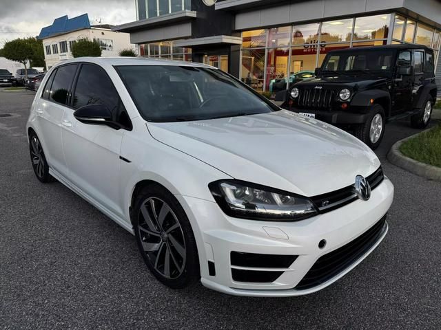 2016 Volkswagen Golf R Base