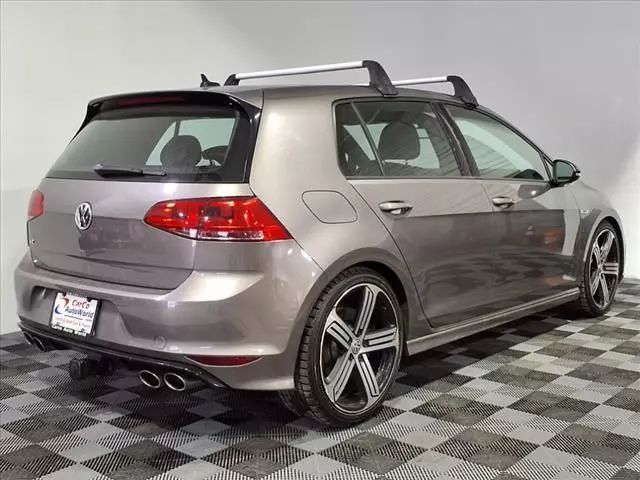 2016 Volkswagen Golf R Base