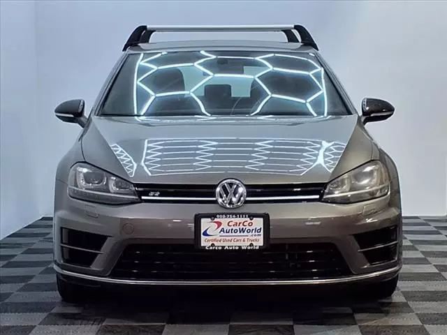 2016 Volkswagen Golf R Base