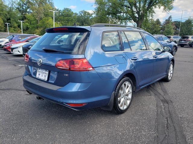 2016 Volkswagen Golf SportWagen TSI SE