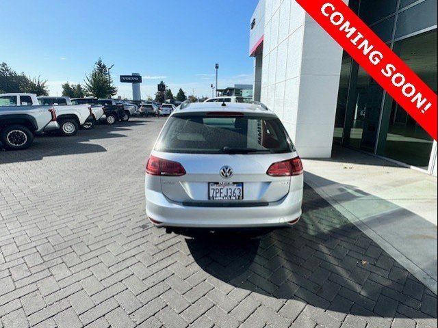 2016 Volkswagen Golf SportWagen TSI S