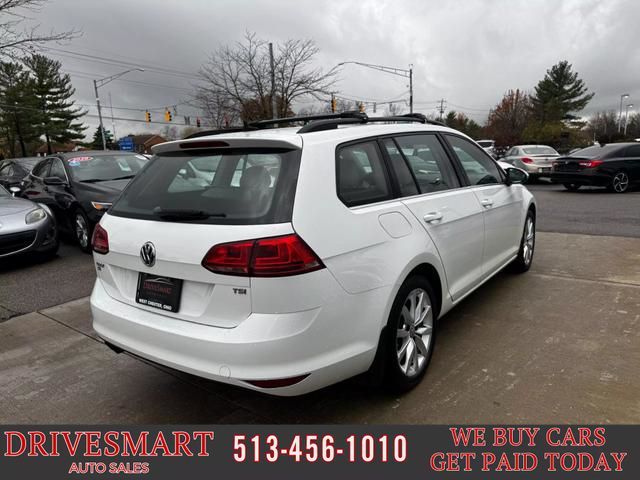 2016 Volkswagen Golf SportWagen TSI SE