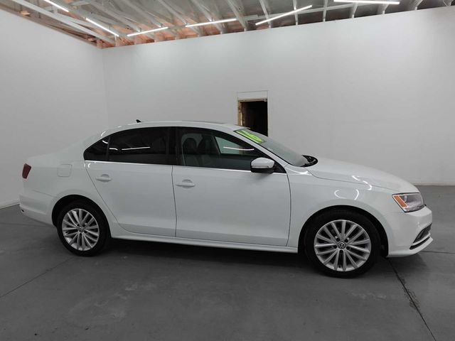 2016 Volkswagen Jetta 1.8T SEL