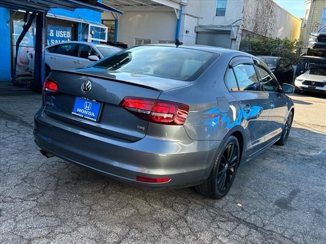 2016 Volkswagen Jetta 1.8T Sport