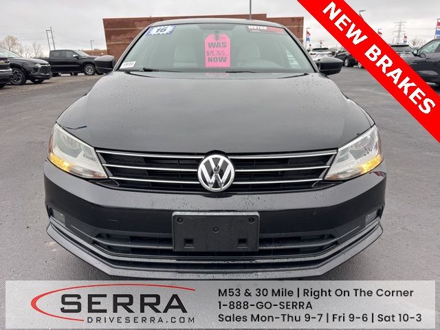 2016 Volkswagen Jetta 1.8T Sport