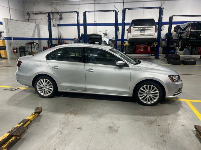 2016 Volkswagen Jetta 1.8T SEL