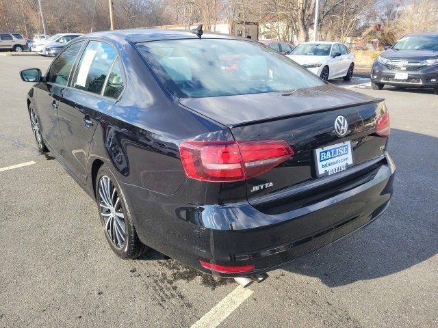 2016 Volkswagen Jetta 1.8T Sport