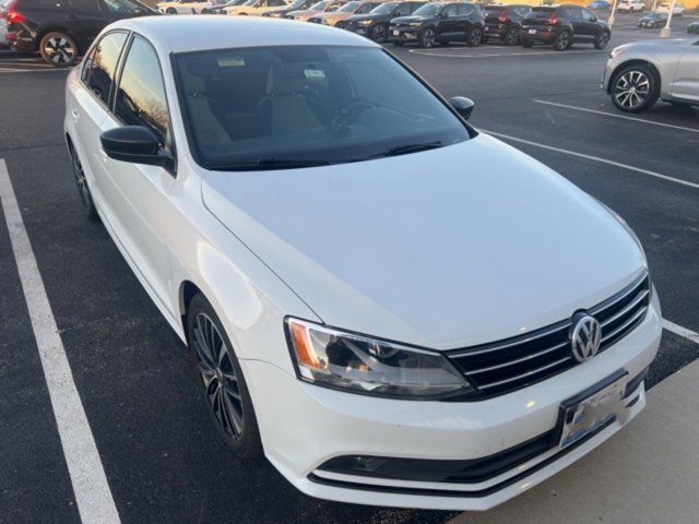 2016 Volkswagen Jetta 1.8T Sport