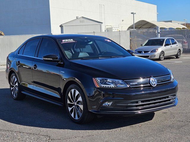 2016 Volkswagen Jetta Hybrid SEL Premium