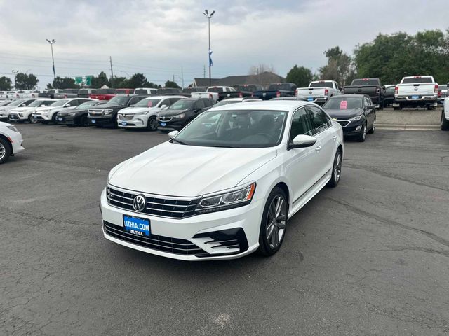 2016 Volkswagen Passat 1.8T R-Line