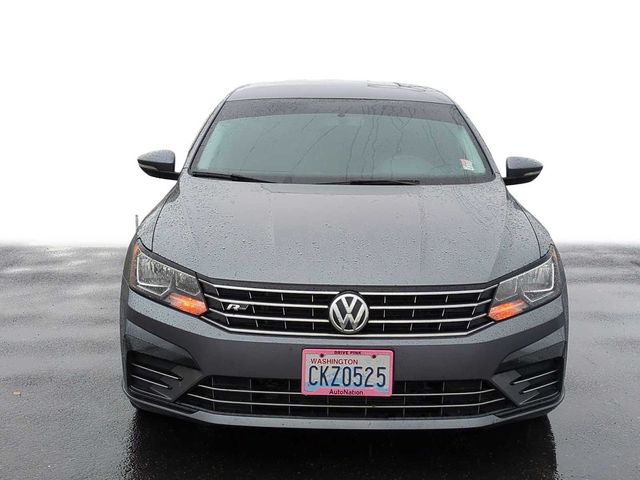 2016 Volkswagen Passat 1.8T R-Line