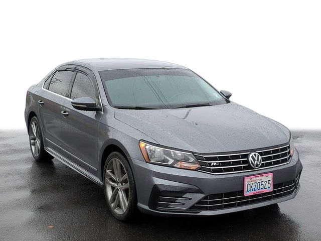 2016 Volkswagen Passat 1.8T R-Line