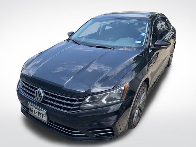 2016 Volkswagen Passat 1.8T R-Line