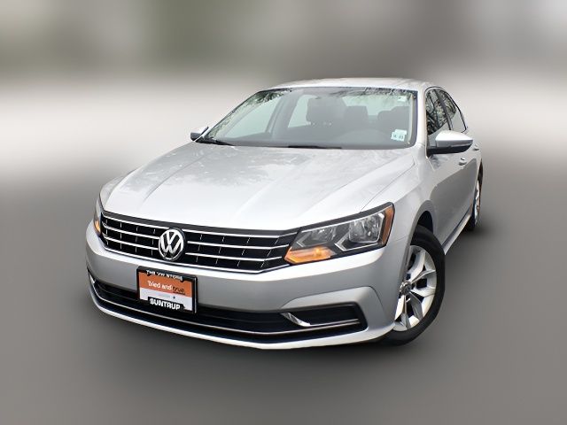 2016 Volkswagen Passat 1.8T S