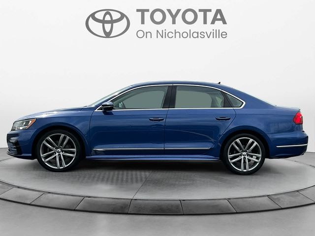 2016 Volkswagen Passat 1.8T R-Line Comfort
