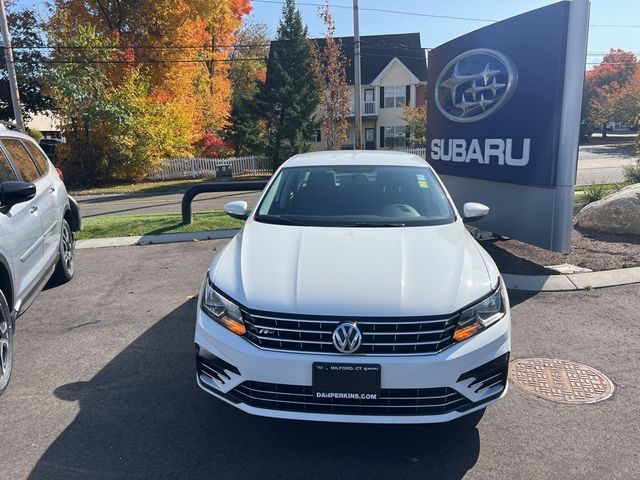 2016 Volkswagen Passat 1.8T R-Line