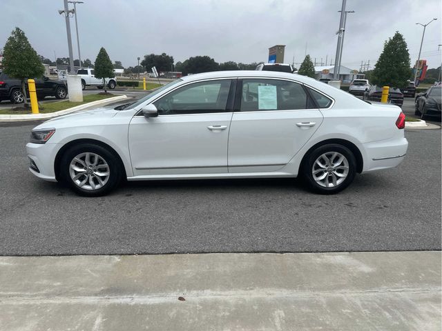 2016 Volkswagen Passat 1.8T S