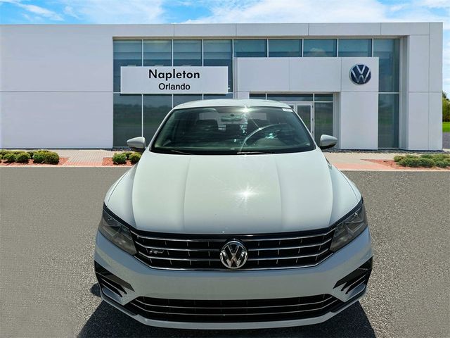 2016 Volkswagen Passat 1.8T R-Line Comfort