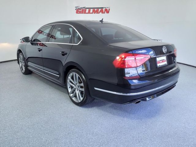 2016 Volkswagen Passat 1.8T R-Line Comfort