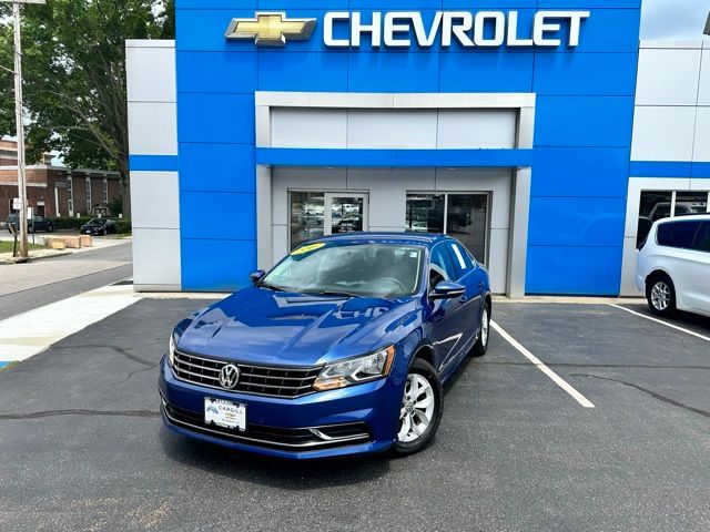 2016 Volkswagen Passat 1.8T S