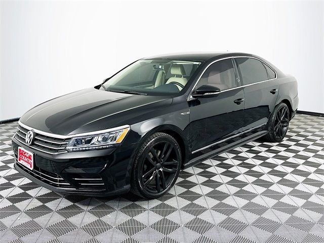 2016 Volkswagen Passat 1.8T R-Line Comfort