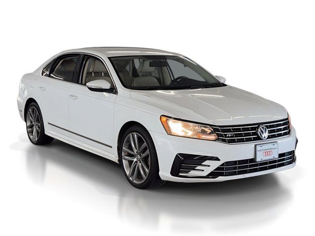 2016 Volkswagen Passat 1.8T R-Line Comfort