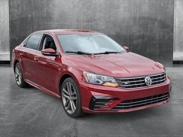 2016 Volkswagen Passat 1.8T R-Line Comfort