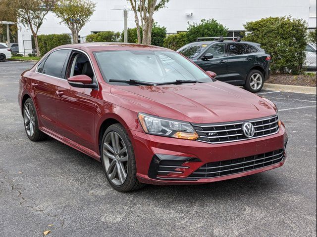 2016 Volkswagen Passat 1.8T R-Line Comfort