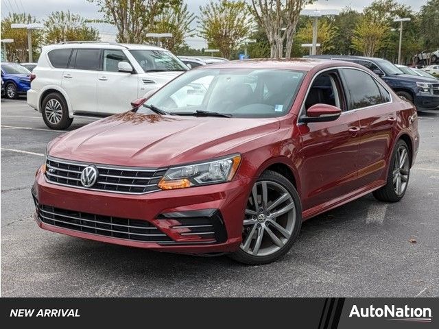 2016 Volkswagen Passat 1.8T R-Line Comfort