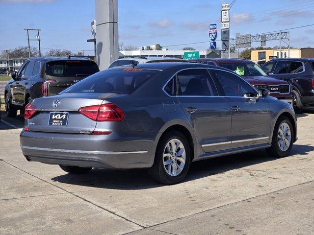 2016 Volkswagen Passat 1.8T S