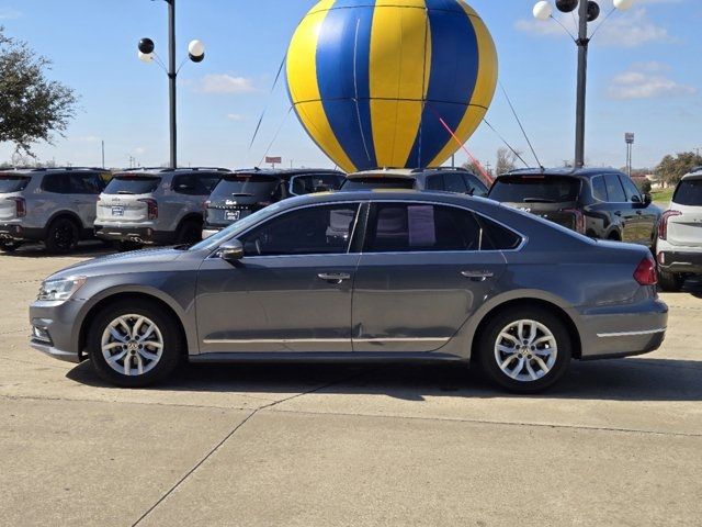 2016 Volkswagen Passat 1.8T S