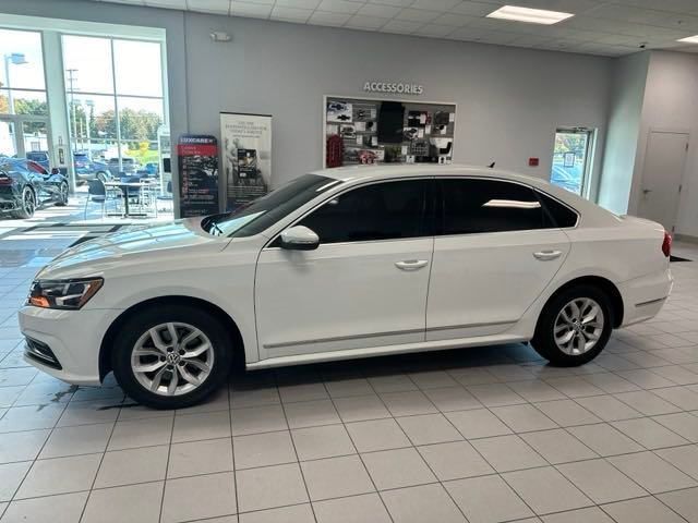 2016 Volkswagen Passat 1.8T S