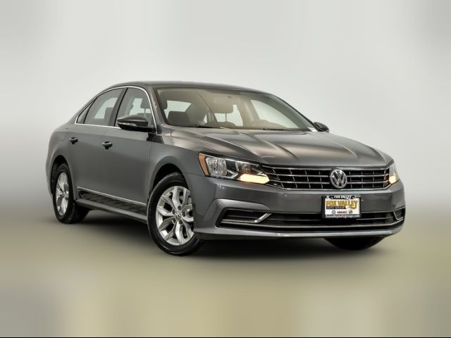 2016 Volkswagen Passat 1.8T S