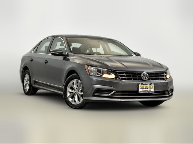 2016 Volkswagen Passat 1.8T S