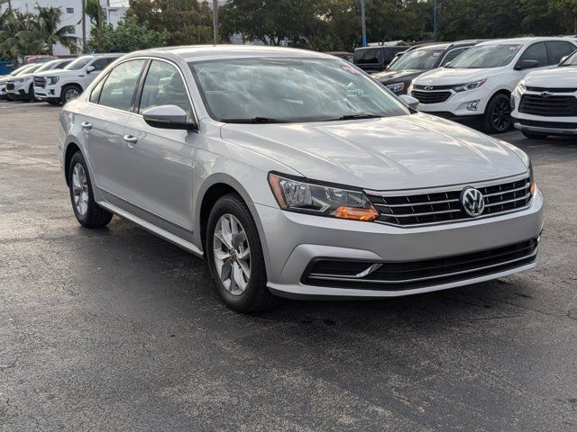 2016 Volkswagen Passat 1.8T S