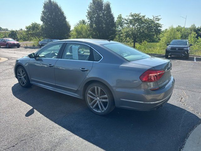 2016 Volkswagen Passat 1.8T R-Line Comfort