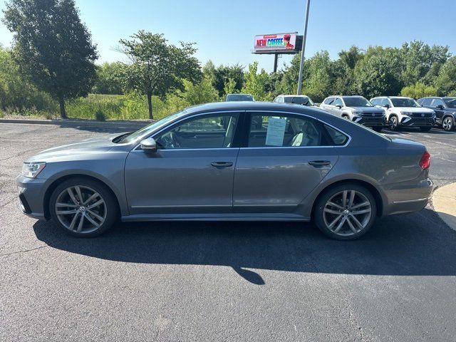 2016 Volkswagen Passat 1.8T R-Line Comfort