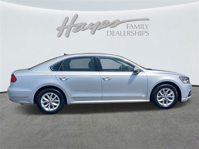 2016 Volkswagen Passat 1.8T S