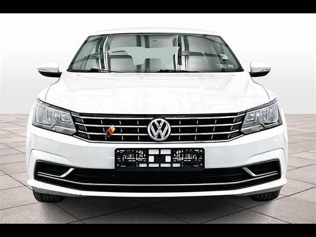 2016 Volkswagen Passat 1.8T S