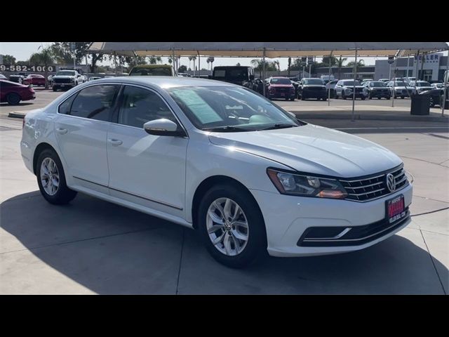 2016 Volkswagen Passat 1.8T S