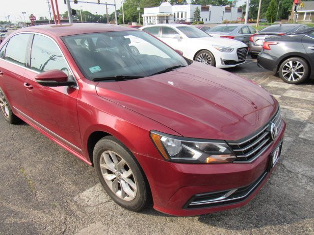 2016 Volkswagen Passat 1.8T S
