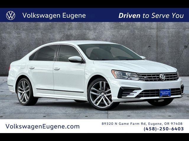 2016 Volkswagen Passat 1.8T R-Line Comfort