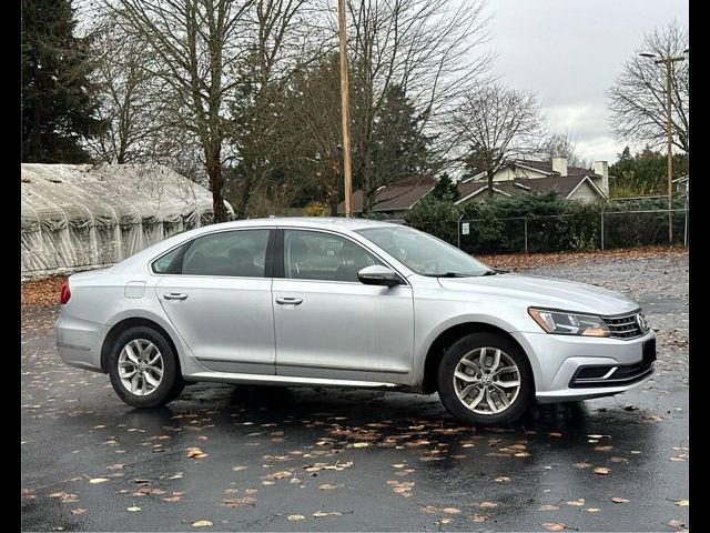 2016 Volkswagen Passat 1.8T S