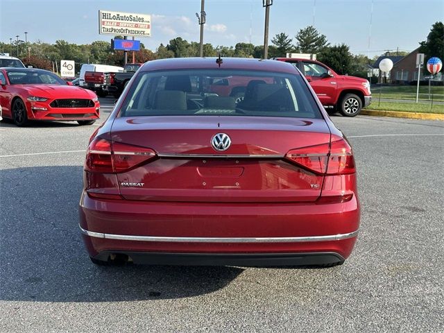 2016 Volkswagen Passat 1.8T S