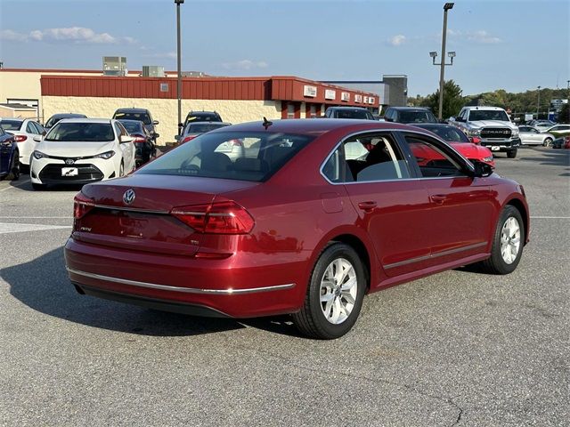 2016 Volkswagen Passat 1.8T S