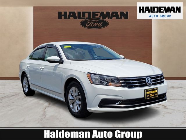 2016 Volkswagen Passat 1.8T S