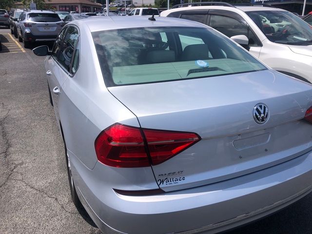 2016 Volkswagen Passat 1.8T S