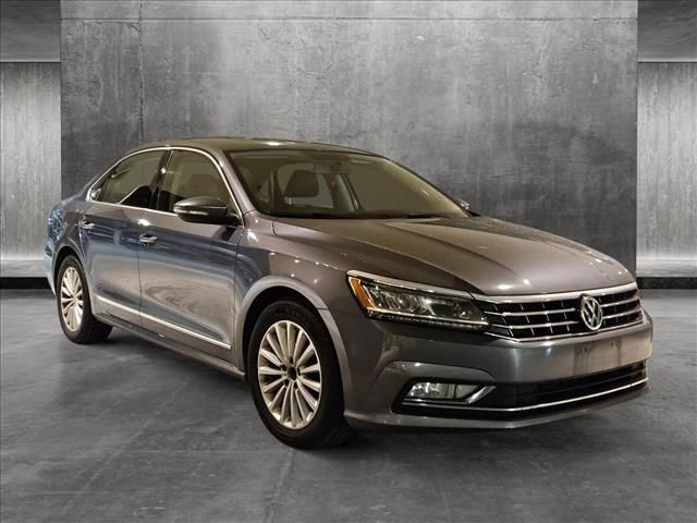 2016 Volkswagen Passat 1.8T SE